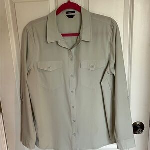Eddie Bauer women’s Casual Button-Down Shirt.